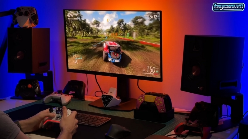 Trai nghiem aim va tracking FPS voi can Hall Effect tren Flydigi